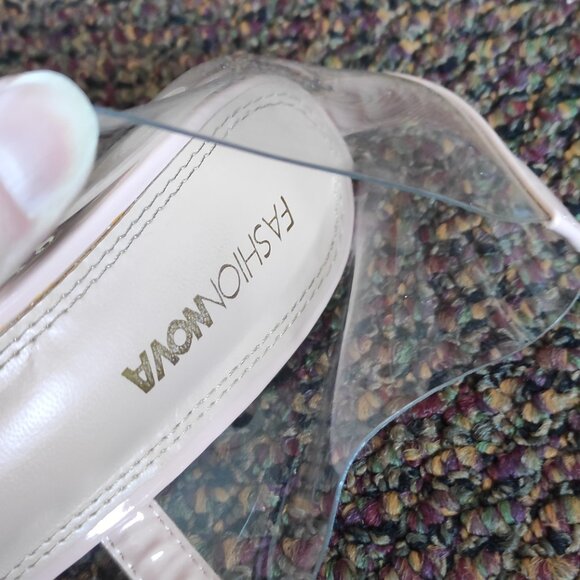 Fashion Nova Solemate Pumps Nude - Picture 4 of 11